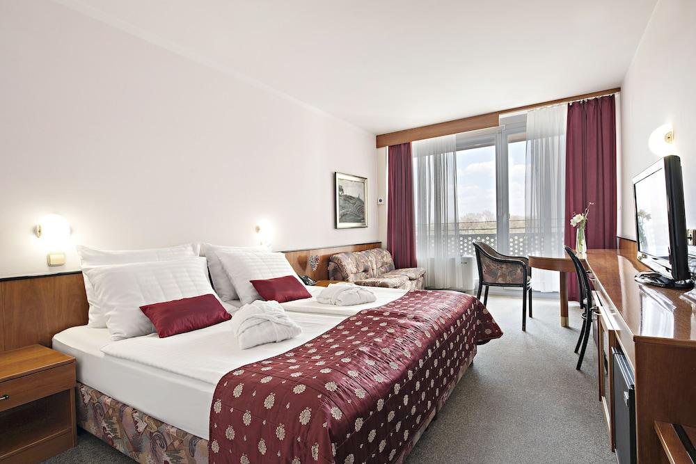 Radin Hotel Radenci Luaran gambar